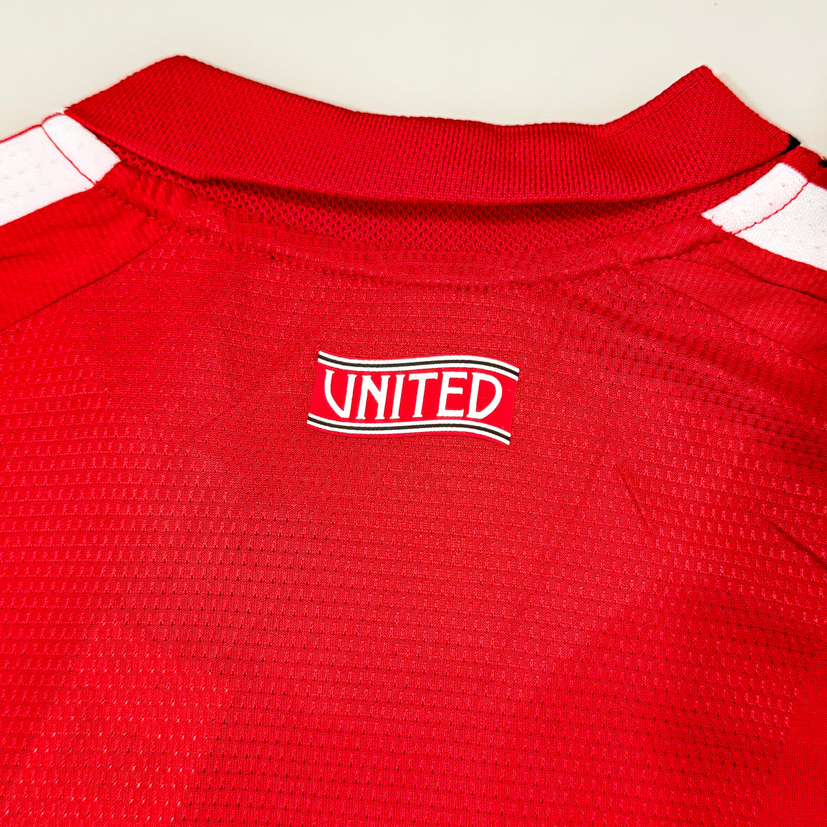 CAMISA MANCHESTER UNITED TITULAR 26/27 - JOGADOR