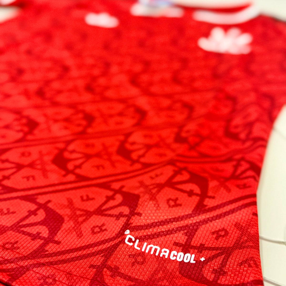 CAMISA FLAMENGO TERCEIRO FEMININA 26/27 - TORCEDOR
