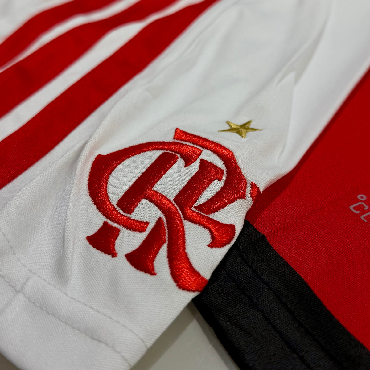 CONJUNTO INFANTIL (KIT) FLAMENGO TITULAR 26/27