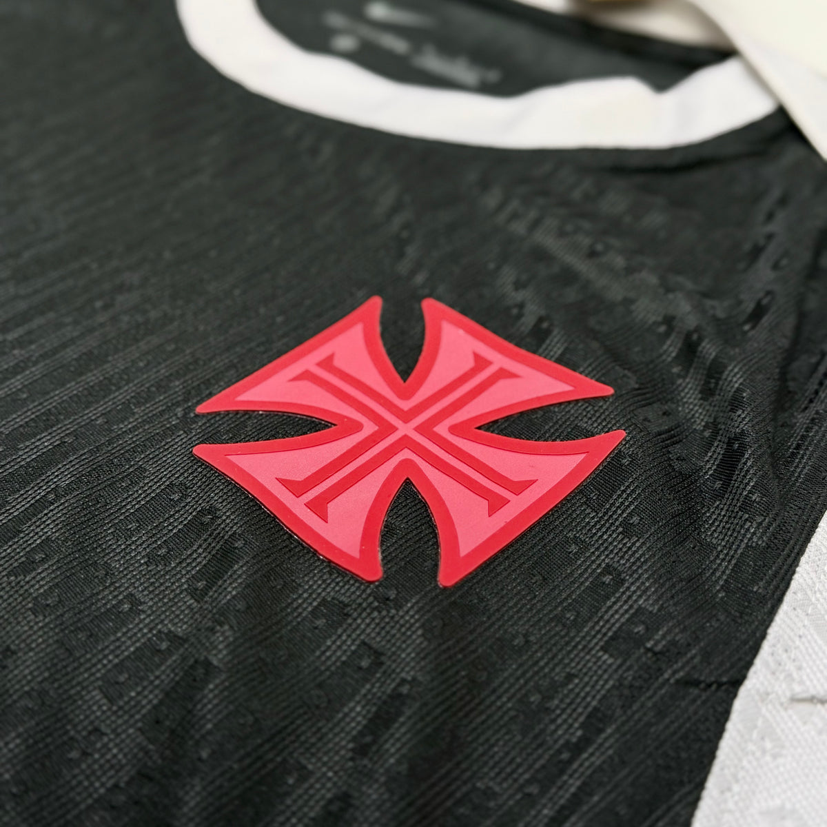 CAMISA VASCO  TREINO CINZA 2026 - JOGADOR